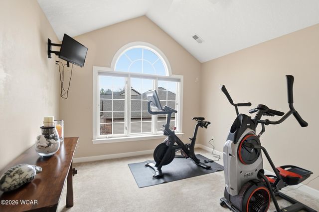 2633 Adgate Road, Lima, OH 45805