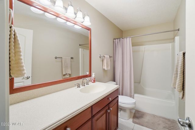 2633 Adgate Road, Lima, OH 45805