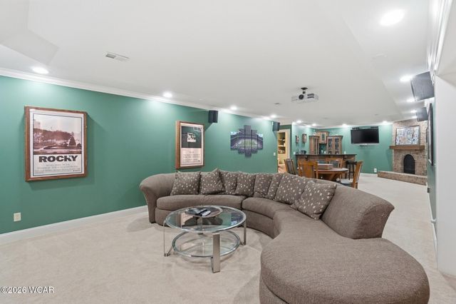 2633 Adgate Road, Lima, OH 45805