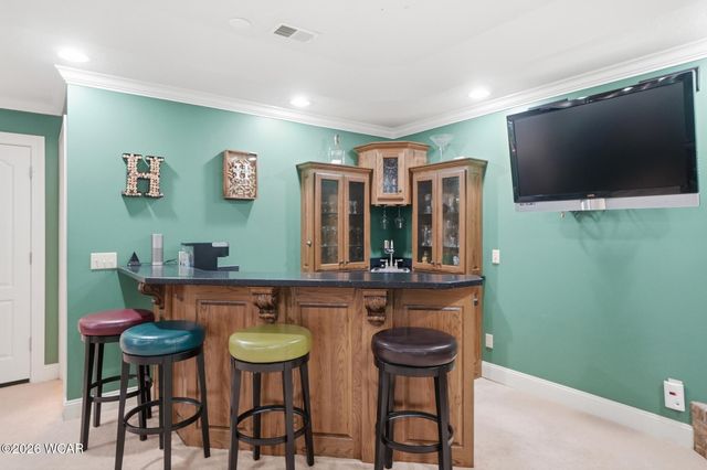 2633 Adgate Road, Lima, OH 45805