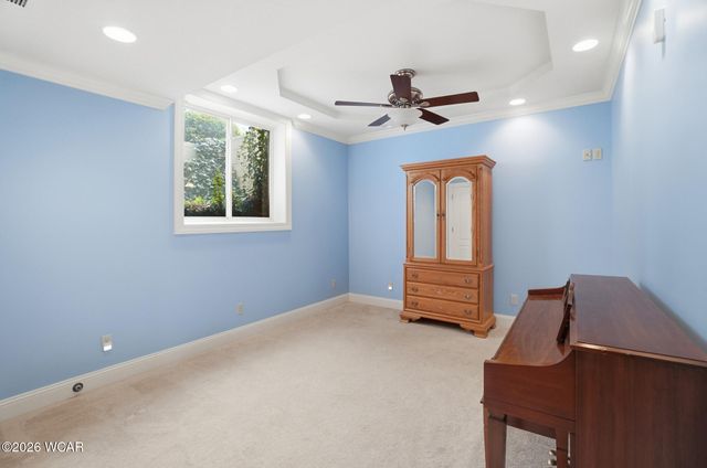 2633 Adgate Road, Lima, OH 45805