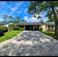 184 BERMUDA Court, Ponte Vedra Beach, FL 32082