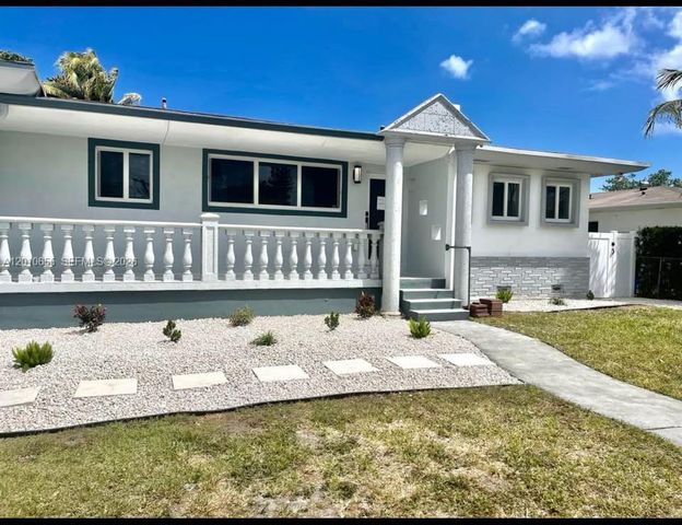 15925 NE 18th Ave, North Miami Beach, FL 33162