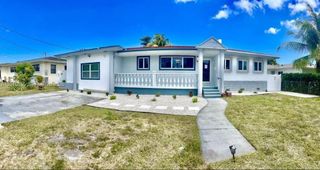 15925 NE 18th Ave, North Miami Beach, FL 33162