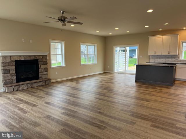 123 N. WEST VIEW DR, Elizabethtown, PA 17022