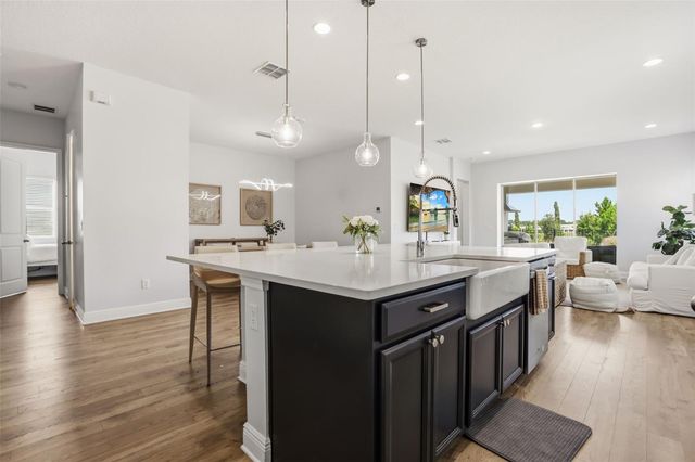 16000 VOLTERRA POINT, Bella Collina, FL 34756