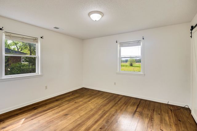 95 HILL DR, Somerville, TN 38068