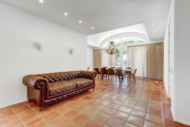 3303 pope ave, Sacramento, CA 95821
