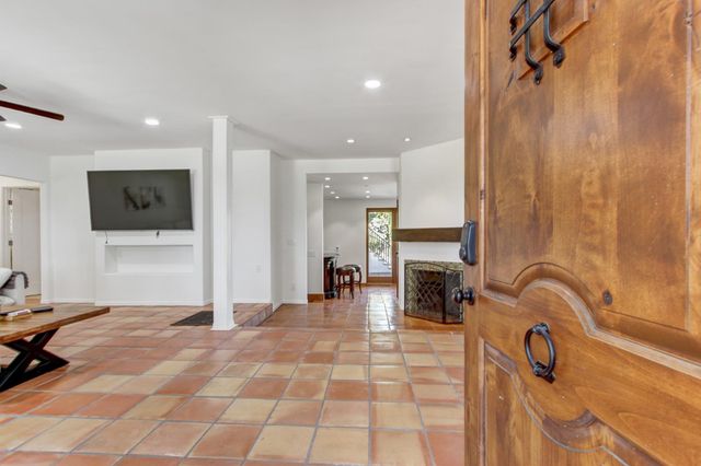 3303 pope ave, Sacramento, CA 95821