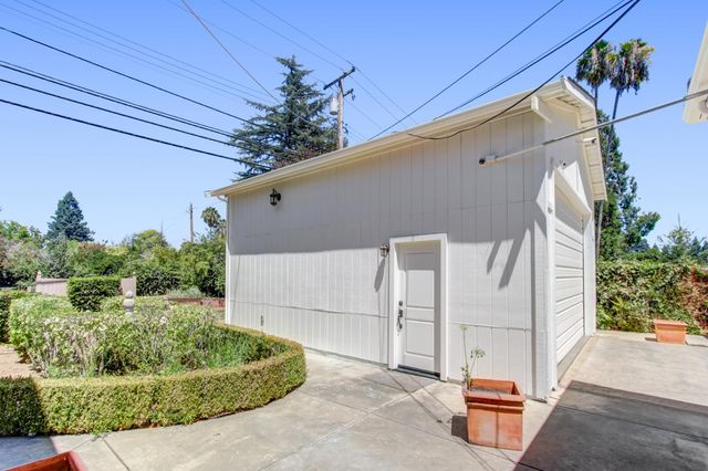 3303 pope ave, Sacramento, CA 95821