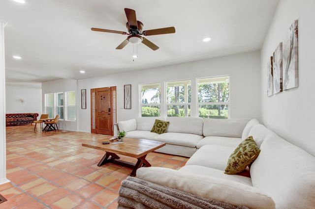 3303 pope ave, Sacramento, CA 95821