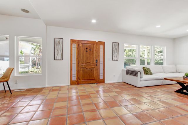 3303 pope ave, Sacramento, CA 95821