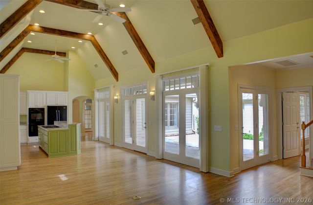 1439 S Owasso Avenue, Tulsa, OK 74120