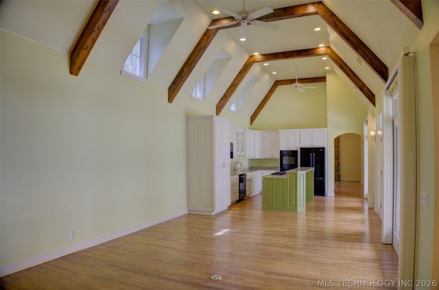 1439 S Owasso Avenue, Tulsa, OK 74120