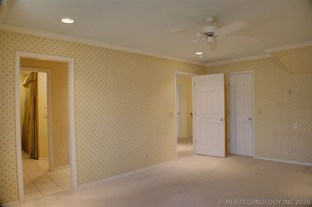 1439 S Owasso Avenue, Tulsa, OK 74120