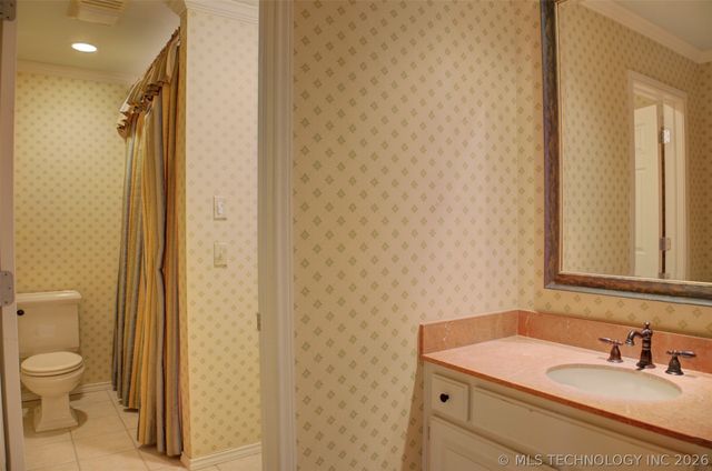 1439 S Owasso Avenue, Tulsa, OK 74120