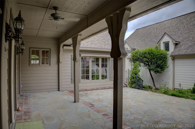 1439 S Owasso Avenue, Tulsa, OK 74120