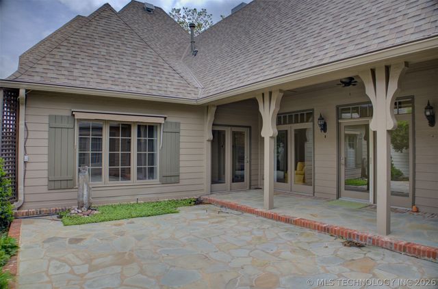 1439 S Owasso Avenue, Tulsa, OK 74120