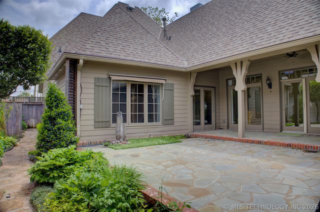 1439 S Owasso Avenue, Tulsa, OK 74120