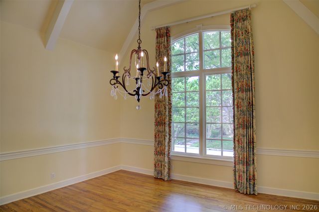 1439 S Owasso Avenue, Tulsa, OK 74120