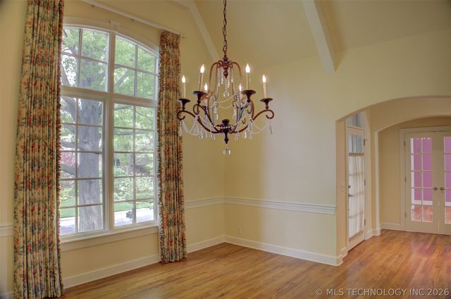 1439 S Owasso Avenue, Tulsa, OK 74120