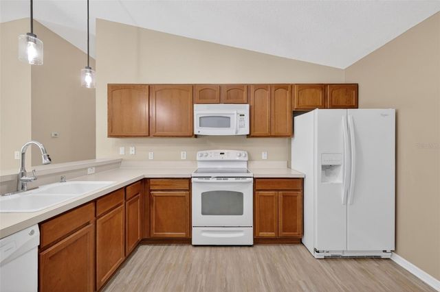 1858 ENDSLEY COURT, The Villages, FL 32162