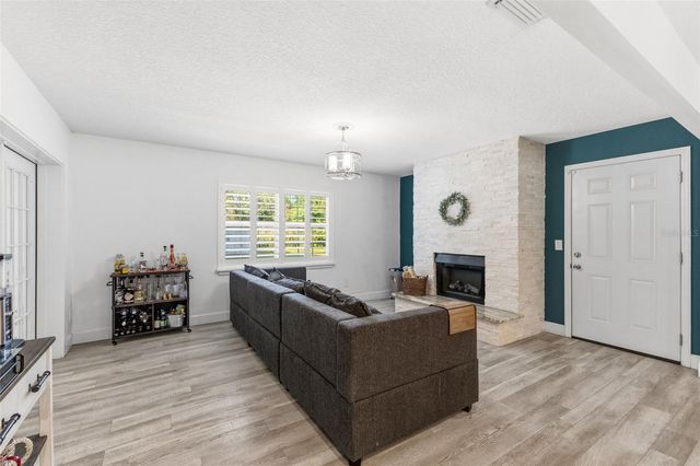 5502 BRUTON ROAD, Plant City, FL 33565