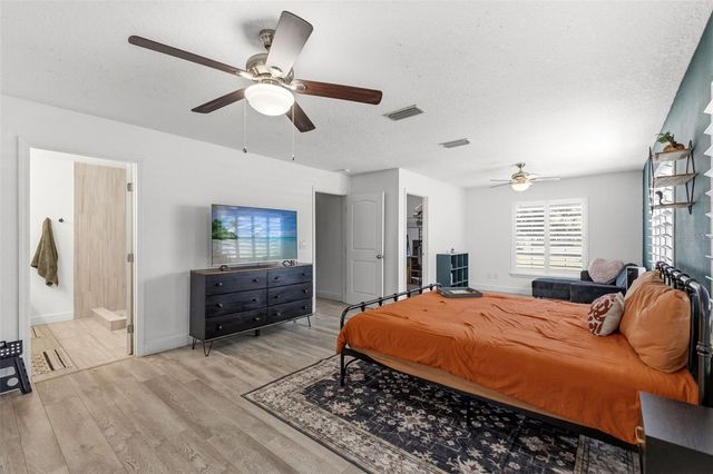 5502 BRUTON ROAD, Plant City, FL 33565