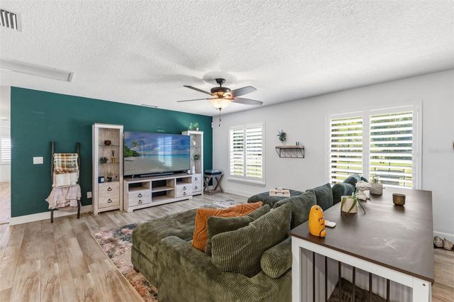 5502 BRUTON ROAD, Plant City, FL 33565