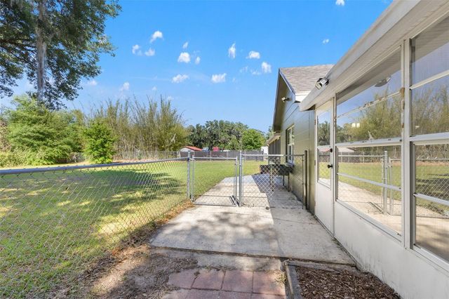 5502 BRUTON ROAD, Plant City, FL 33565