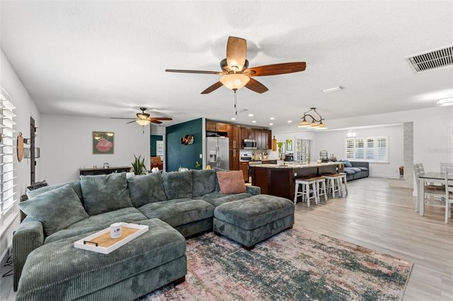 5502 BRUTON ROAD, Plant City, FL 33565