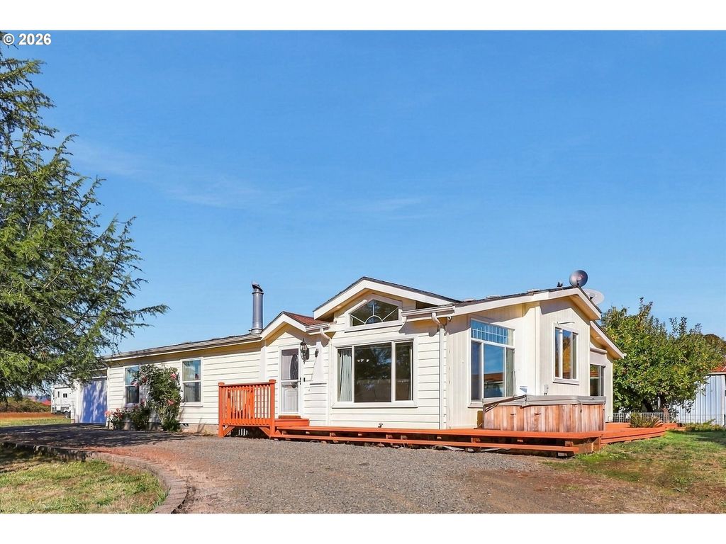 Image 1 of property listing at 25400 Sw BALLSTON Rd, Sheridan, OR 97378
