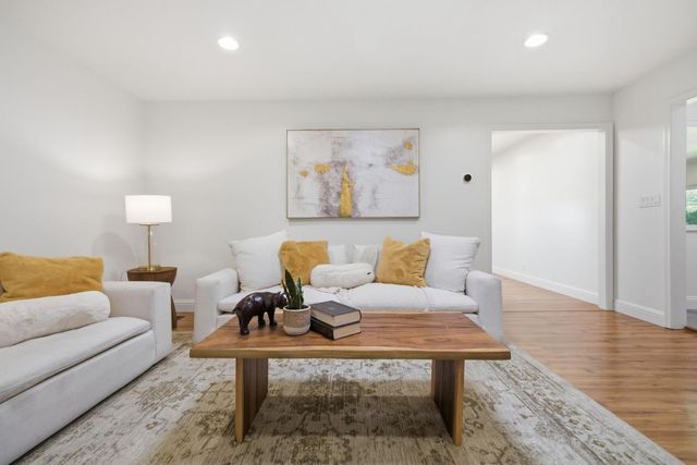 1887 Blossom Hill Road, San Jose, CA 95124