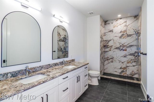 120 E Liberty Street 203, Milford, MI 48381