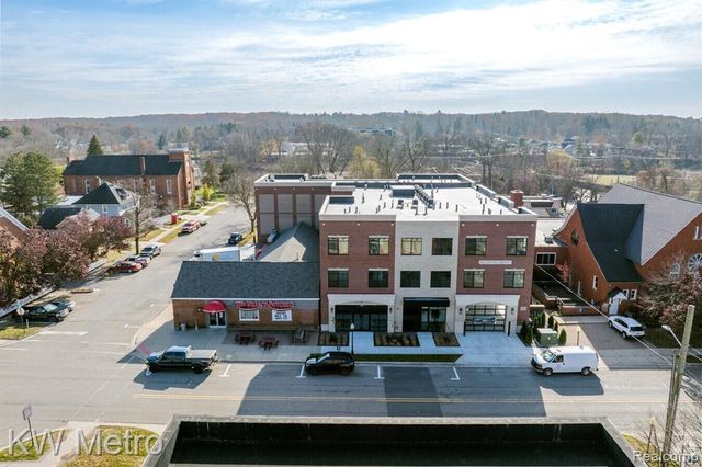 120 E Liberty Street 203, Milford, MI 48381