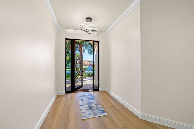 4805 66th Lane, Vero Beach, FL 32967