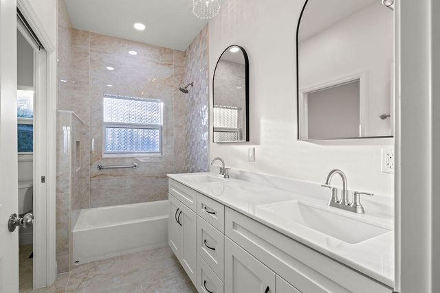 4805 66th Lane, Vero Beach, FL 32967