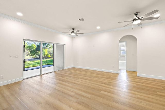 4805 66th Lane, Vero Beach, FL 32967