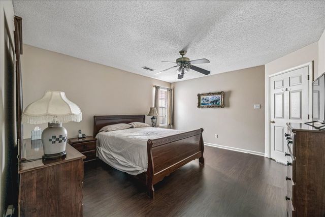 6812 MEADOW CHASE LN, Memphis, TN 38115