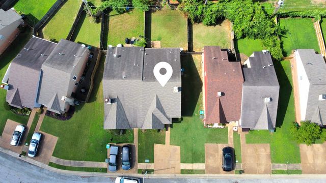 6812 MEADOW CHASE LN, Memphis, TN 38115