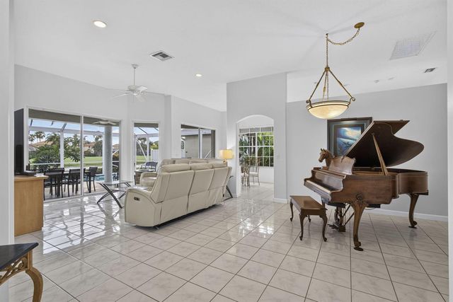 8387 Quail Meadow Way, West Palm Beach, FL 33412