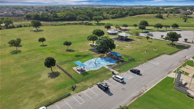 825 E Prairie View Road, Crowley, TX 76036