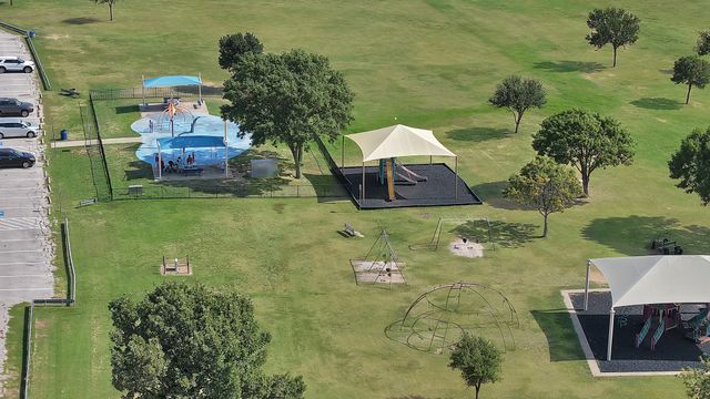 825 E Prairie View Road, Crowley, TX 76036
