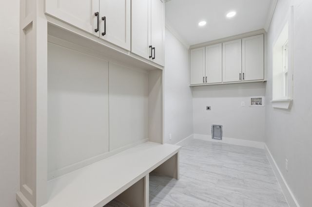 385 Crockett, Lewisville, TX 75057