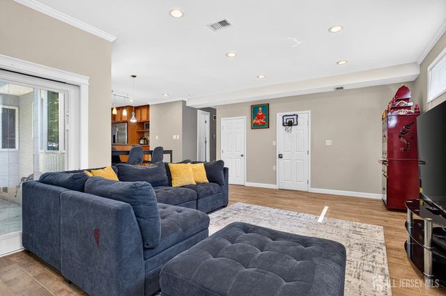 16 Brookdale Road, East Brunswick, NJ 08816