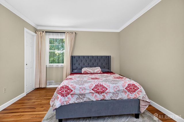 16 Brookdale Road, East Brunswick, NJ 08816