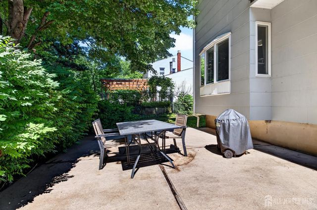 16 Brookdale Road, East Brunswick, NJ 08816
