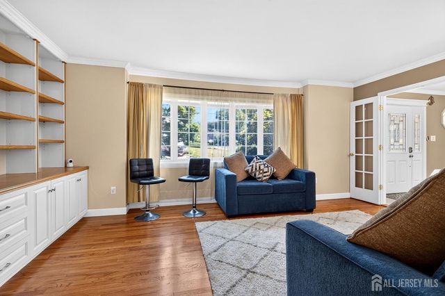 16 Brookdale Road, East Brunswick, NJ 08816