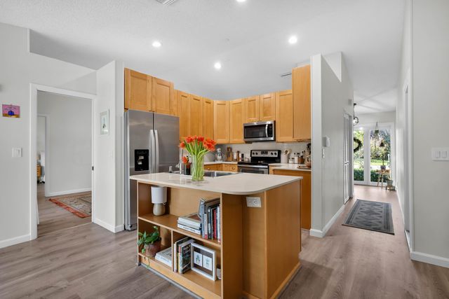 319 Sequoia Lane, Boca Raton, FL 33487