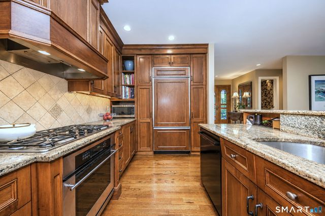 30 Cedar Hill Road, Milford, CT 06461
